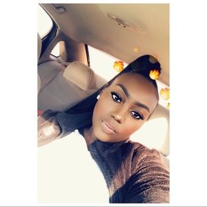 Meet your Posher, Pulla